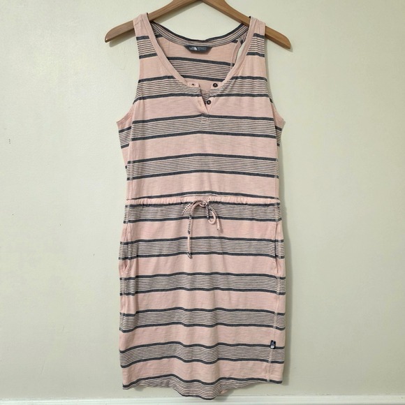 The North Face Dresses & Skirts - The North Face Sand Scape Tank Dress Sz L Pink Stripe Outdoor Hiking‎ Pocket